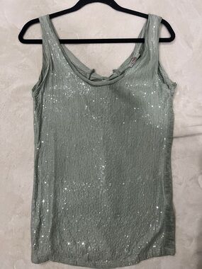 Light Sage Green Scoop-Back Tank Top